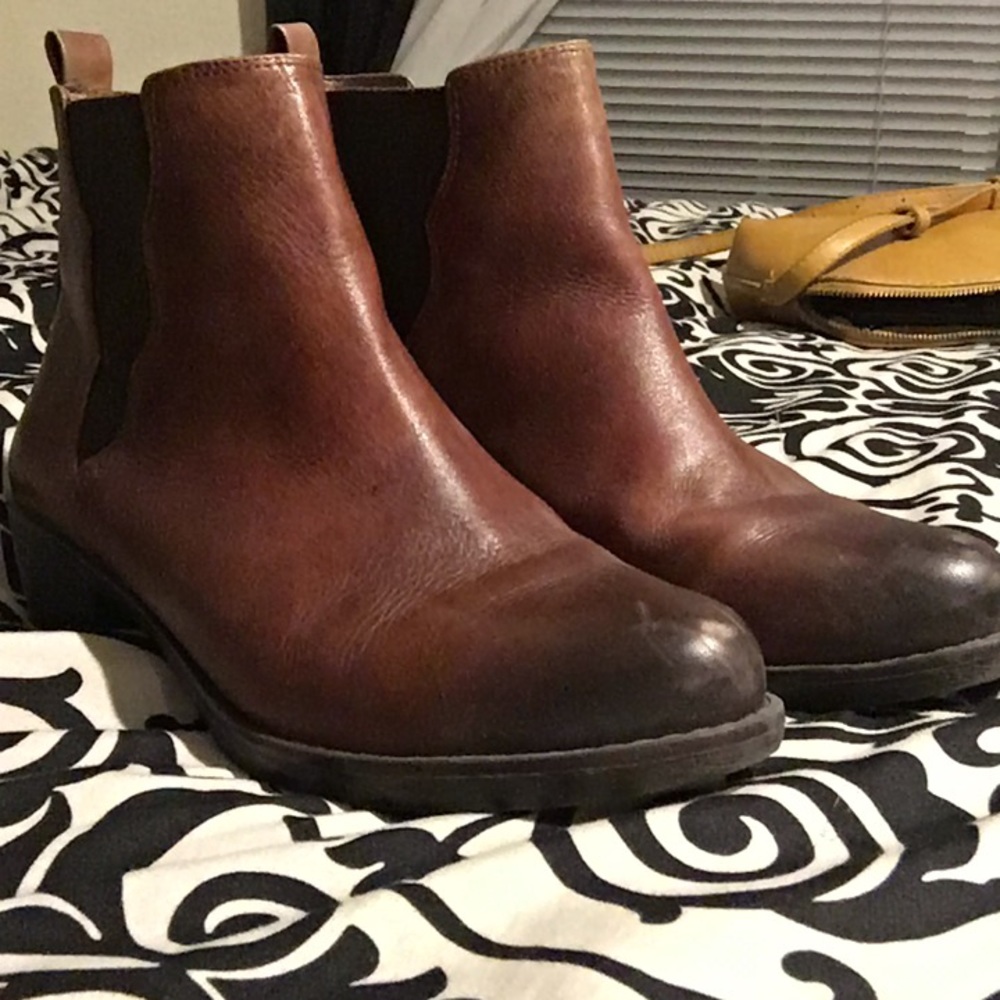 Brown Booties - Picture 2 of 4